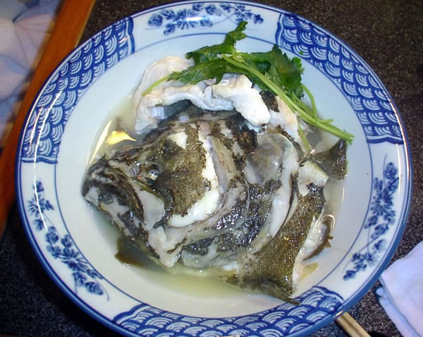ヒラメ頭骨蒸し