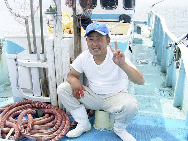 粋三丸船頭