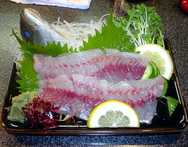 イサギ刺身
