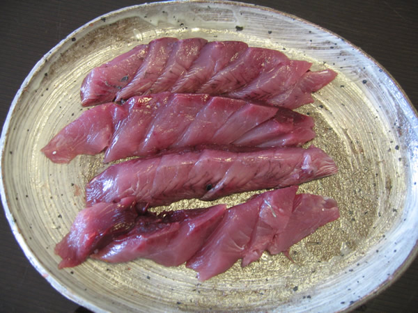 ソーダカツオ刺身